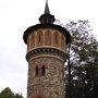 Vodárenská věž na zámku Sychrov.