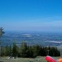 Paraglidisty nejoblíbenější je právě vrchol Javorového.