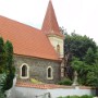 Kostel sv. Jakuba Staršího v Petrovicích.