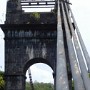 Visutý most Le pont suspendu de la Riviére de l'Est.