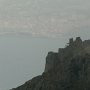Pevnost Volterraio a v pozadí Portoferraio.