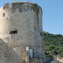 Na mole v Marcianě Marině se nachází i tato hlídková věž. 