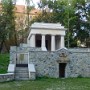 Jihoslovanské mauzoleum v Olomouci.